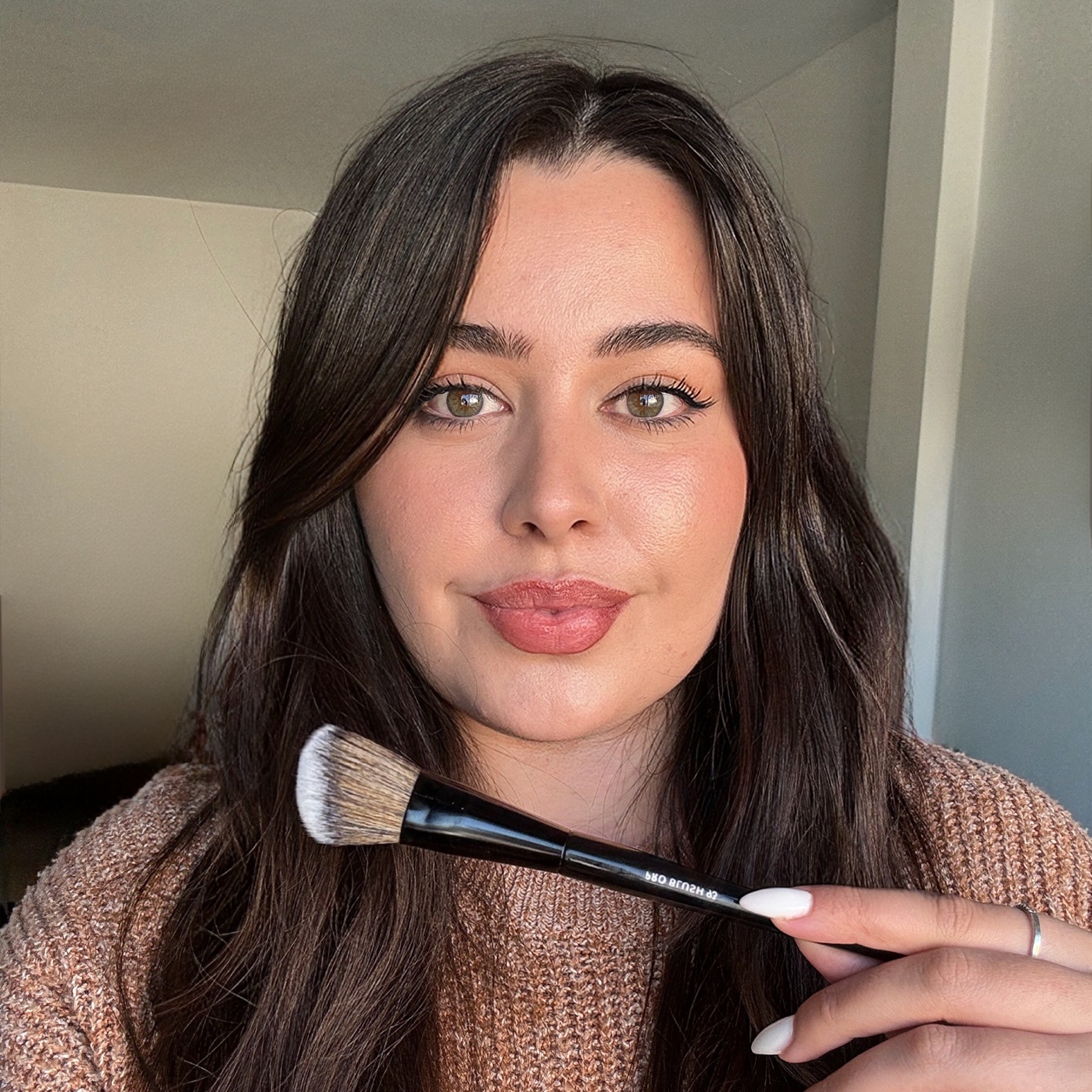 Noam Azoulay, makeup artist